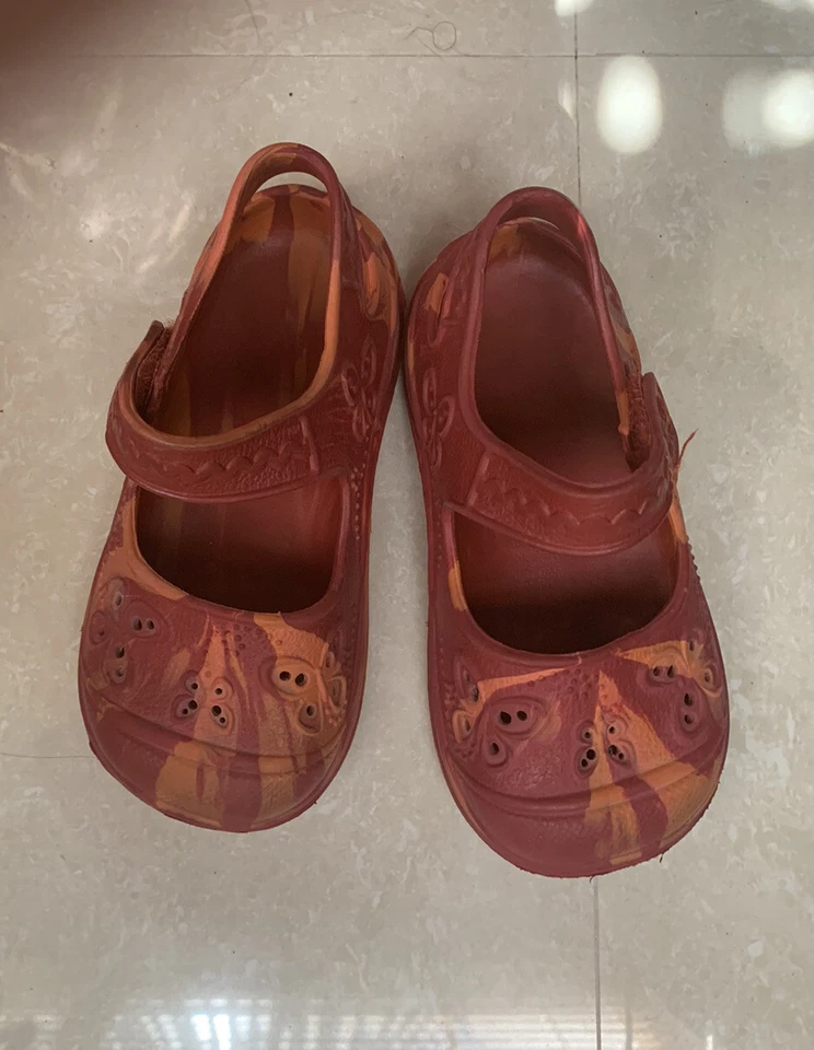 Sandalias zuecos de playa de verano para niños y niñas estilo Mary Jane talla 7 Foto 1 de 1