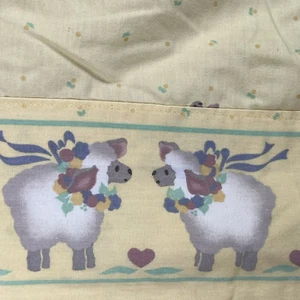 Edredón Cuna De Colección Daisy Kingdom Hecho a Mano Años 90 Ovejas Pastel Campo Granja Guardería - Imagen 1 de 6