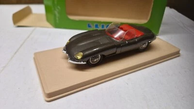 Eligor 1152 - JAGUAR Type "E" roadster 1964, Gris foncé1:43, boite abimée - Photo 1/4