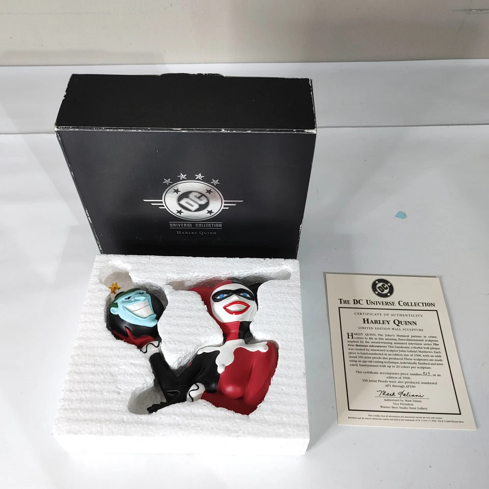 Placa Harley Quinn #569 ESCULTURA DE PARED Joker DC BATMAN UNIVERSE Estatua Maqueta Foto 1 de 1