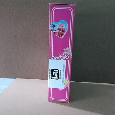 Barbie en Cabello Largo Rubio Ondulado y Diseñador Rosa Conjunto Lindo Margot Robbie Foto 1 de 4