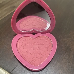 New Too Faced Love Flush 16 Hour Blush - YOUR LOVE IS KING - Full Size - Rare!! - Picture 1 of 3