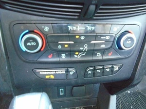 Temperature Control Front Dual Zone Fits 18-19 ESCAPE 205890 - Picture 1 of 4