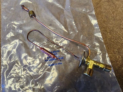 Mazda 626 MX6 Heater/AC Air Conditioner Expansion Valve {GA2A-61-J14) 93 To 1997 - Image 1 of 4