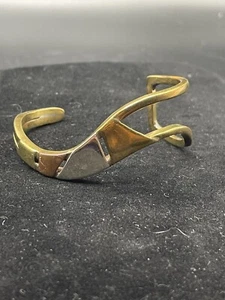 Brazalete Modernista Metales Mezclados Plata Latón Ondulado Forma MCM - Imagen 1 de 7