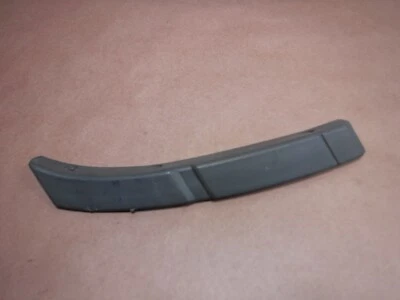 Panel de moldura inferior guardabarros cuarto conductor trasero Jeep Grand Cherokee ZJ 96-98 Foto 1 de 4