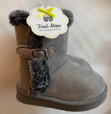 PRIMEIROS PASSOS, por STEPPING STONE, TAMANHO 6 BOTAS DE TORNOZELO SHEARLING FALSO CINZA INFANTIL - Imagem 1 de 4