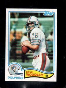 1982 TOPPS #140 DAVID WOODLEY EXMT DOLPHINS NICELY CENTERED *X71216