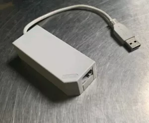 Adaptador oficial de Internet LAN para Nintendo Wii/Wii U/Switch USB a Ethernet RVL-015 - Imagen 1 de 3