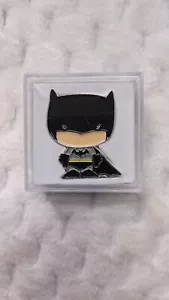 Batman Chibi Coin Collectible 5% Silver And Enamel 2021 - Picture 1 of 5