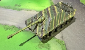 1/144 WW2 Vehicle: Panzerjager V Sd.Kfz. 173 Jagdpanther "Camo" [GER} : TAKARA - Picture 1 of 1