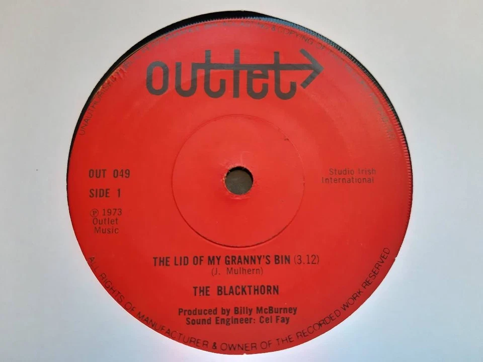 RARE IRISH 7" 45 - BLACKTHORN - THE LID OF MY GRANNY'S BIN  - 1971 - REBEL FOLK - Image 1 of 4