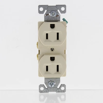Receptáculo dúplex Eaton Almond COMERCIAL NEMA 5-15R 15A 125V a granel BR15A Foto 1 de 4