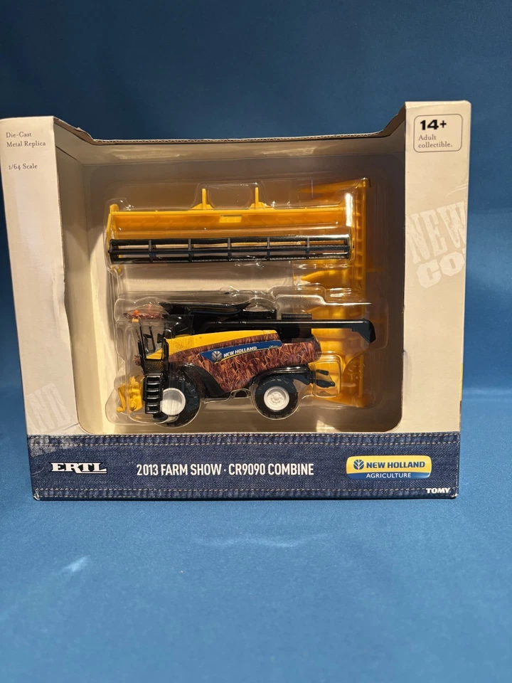 1/64 ERTL TOMY 2013 Farm Show New Holland CR9090 Combine #13849A Nuevo en Caja Foto 1 de 4