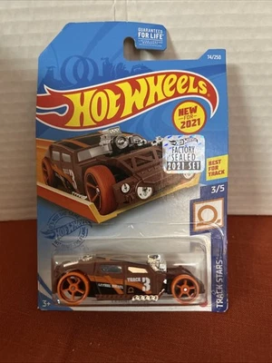 Hot Wheels Track Stars Lethal 2021 diésel #74 marrón/naranja Foto 1 de 3