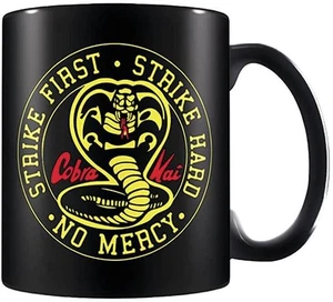 MUG Boxed Ceramic - TV - Cobra Kai, Emblem - Foto 1 di 1