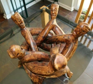 Escultura círculo Love & Unity cinco cabezas madera tallada decoración artística ~ 15" de alto x 12" - Imagen 1 de 10