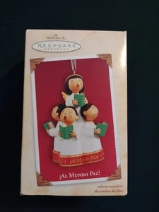 ¡Al Mundo Paz! Adorno Hallmark Keepsake 2004 - Imagen 1 de 10