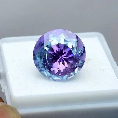 AAA 9.8 Ct+ Pitambari Sapphire Natural Bi-Colour Round Cut Loose Gemstone - Image 1 of 4