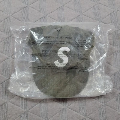 Veludo Supreme Fine Wale logotipo S 6 painéis oliva SS21 novo em folha - Imagem 1 de 3