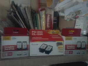 Empty Canon Cartons for black and color cartridges - Afbeelding 1 van 1