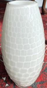 Ombari Honeycomb White Cased Glass Vase 10” Art Glass Architectural Decor - Picture 1 of 10