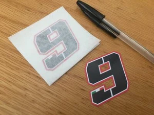 Número de carrera de Danilo Petrucci (par muy pequeño) - Imagen 1 de 1