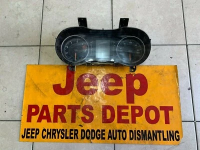 2017 JEEP CHEROKEE SPEEDOMTER INSTRUMENT CLUSTER 59K MILES 68309005AC  - Imagem 1 de 4