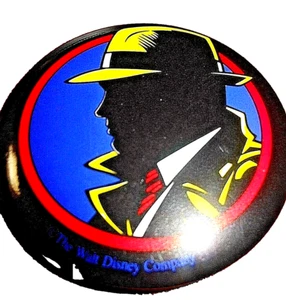 1990s DICK TRACY Profile DISNEY Movie Promotional Pin Pinback Button VERY RARE - Picture 1 of 3