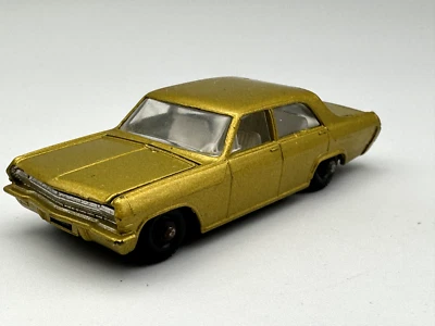 MATCHBOX #36 OPEL DIPLOMÁTICO, DORADO, MOTOR CROMADO, BPW, BONITO, ORIGINAL Foto 1 de 4