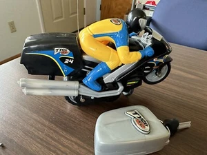 Tyco RC Wheelie Cycle Mattel Wheels Radio Control Motorcycle Race Bike w/ Remote - Picture 1 of 4