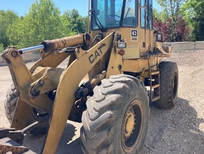 Cat 916 Wheel Loader  - Image 1 of 4