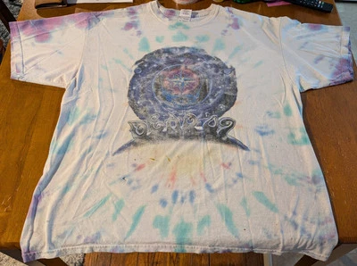 Camisa XL teñida con corbata vintage de Grateful Dead, The Dead Tour 2009, Jerry Garcia, usada Foto 1 de 4