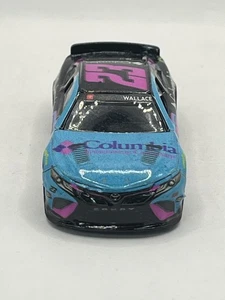 Custom 2023 Bubba Wallace 1/64 Columbia Toyota Camry - Picture 1 of 9