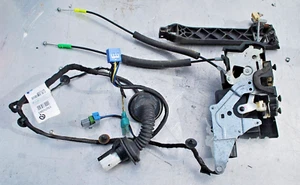 2006 -2010 HUMMER H3 PASSENGER SIDE REAR Door-Lock Actuator Motor W/ HARNESS OEM - Picture 1 of 5