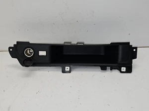 VAUXHALL VIVARO 2900 L2 KO 2021 COMPARTIMENTO DE ALMACENAMIENTO TABLERO 9808683577 - Imagen 1 de 3