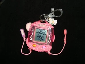 Littlest Pet Shop 2005 Hasbro Virtual Digital Pet CAT Keychain Working - Bild 1 von 3