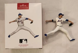 2022 Hallmark Keepsake Ornament MLB New York Mets Jacob DeGrom New - Picture 1 of 8