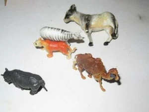 SMALL ASSORTMENT OF ZOO ANIMALS FOR 0/027 SCALE- GOOD - M40 - Picture 1 of 1