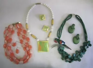 Lot of 3 Vintage 1980 / 90s Retro Carribbean Style Necklaces w/Matching Earrings - Picture 1 of 7