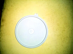 Tupperware 6" Replacement Lid 227 "C" Gray - Picture 1 of 2