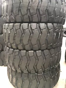 NEW EARTHMOVING TYRES 23.5R25 Radial Loader Dozer 23.5x25 nuemaster DUMAX - Picture 1 of 2