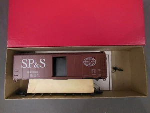 HO SCALE BRANCHLINE KIT SPOKANE PORTLAND & SEATTLE 40' BOX CAR - Picture 1 of 2