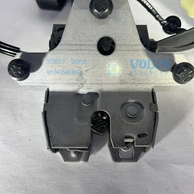 #30 OEM 2011 Volvo S 80 sedán cuatro puertas maletero pestillo actuador/sin llave 4 bloqueo Foto 1 de 4