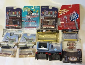 Lot of 14 empty pack blister toy car  Johnny Lightning, Green Light,Auto Scenes+ - Picture 1 of 6