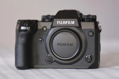 Fujifilm X-H1 Body top Zustand  OVP  Fuji XH1, 24MP, IBIS, technisch einwandfrei - Bild 1 von 4