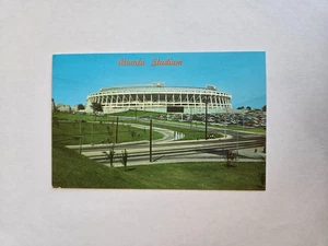 HEIMAT DER TAPFEREN UND FALKEN ATLANTA STADION VINTAGE POSTKARTE - Bild 1 von 2