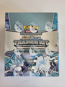Pokemon Juego de Cartas Coleccionables Sol y Luna Alolan Ninetales Sandslash Entrenador Kit Pantalla Sellada - Imagen 1 de 2