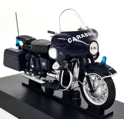 G&P 1/24 Moto Guzzi 750 V7 1966 Carabinieri + Plinth 9CM Model Motorbike - Image 1 of 4
