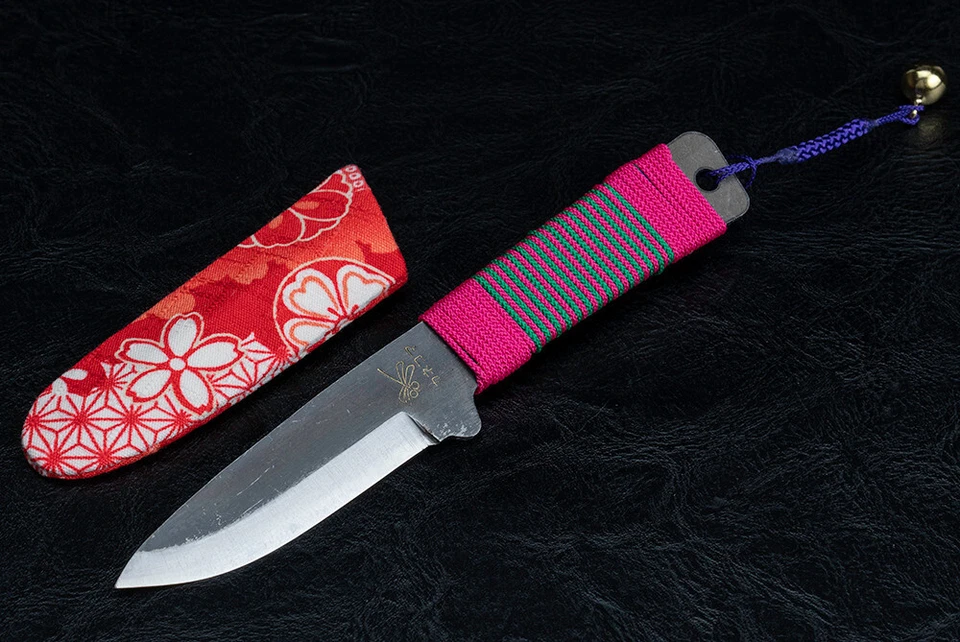 Higonokami Kogatana Bannou Black Blade Pink/Green Handle Wrap w/ Sheath - Image 1 of 1